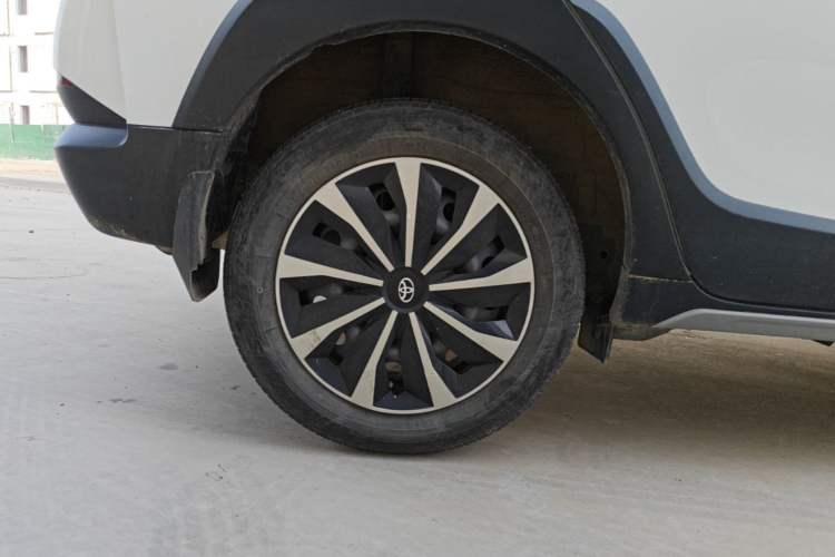 Used Toyota YARiS L Zhi Xuan 2021 X-Trail 1.5L CVT Leading Edition Right Rear Wheel Hub