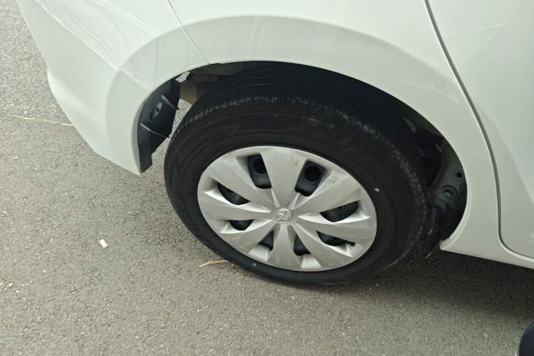 Used Toyota YARiS L Zhi Xuan 2021 1.5L CVT Leading Edition Right Rear Wheel Hub
