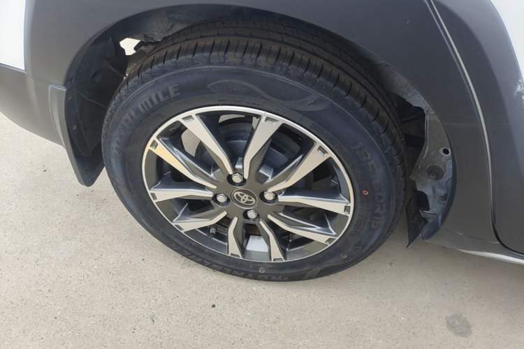 Used Toyota YARiS L Zhi Xuan 2021 X-Trail 1.5L CVT Luxury Edition Right Rear Wheel Hub