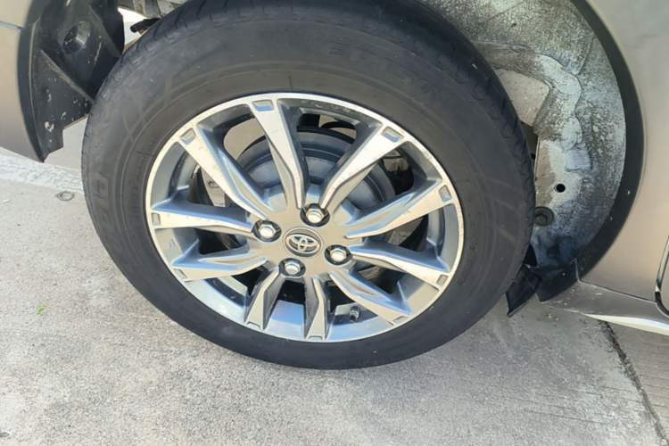 Used Toyota YARiS L Zhi Xuan 2021 X-Trail 1.5L CVT Leading Edition Right Rear Wheel Hub