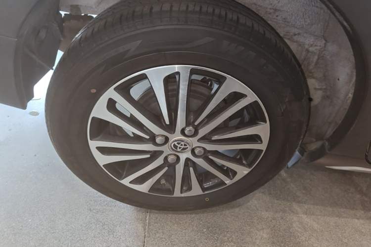 Used Toyota YARiS L Zhi Xuan 2021 X-Trail 1.5L CVT Leading Edition Right Rear Wheel Hub