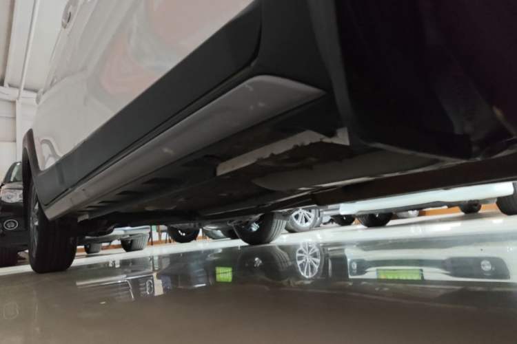 Used Toyota YARiS L Zhi Xuan 2021 X-Trail 1.5L CVT Luxury Edition Right Side Sill