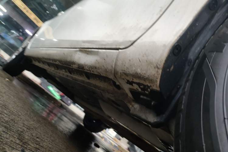 Used Toyota YARiS L Zhi Xuan 2021 1.5L CVT Leading Edition Right Side Sill