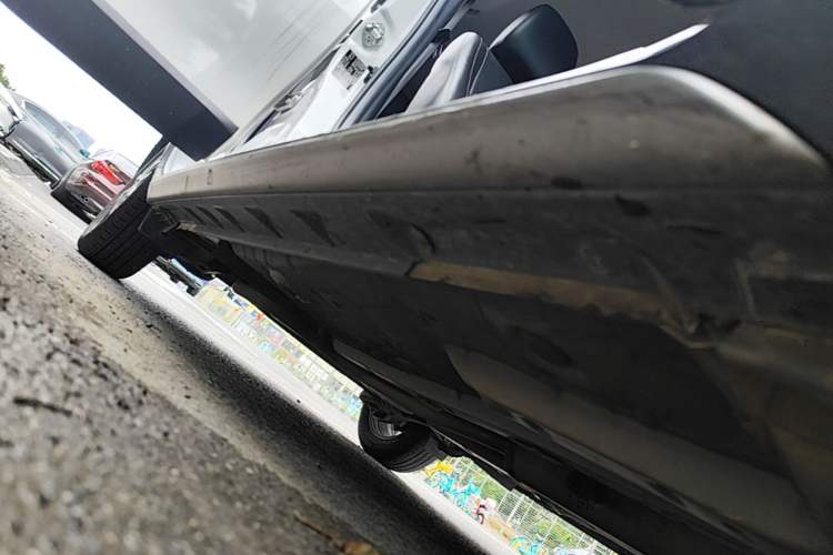 Used Toyota YARiS L Zhi Xuan 2021 X-Trail 1.5L CVT Luxury Edition Right Side Sill
