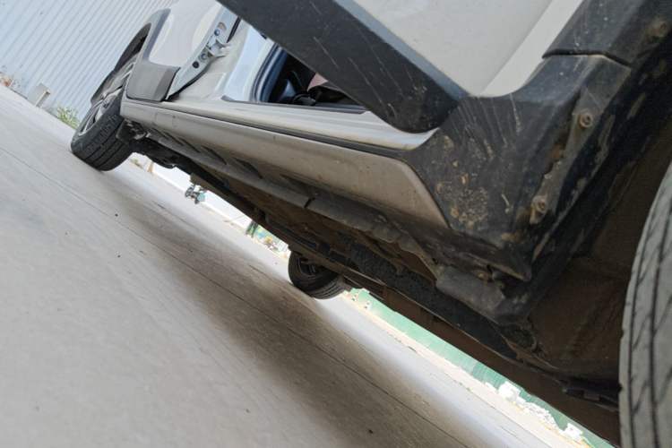 Used Toyota YARiS L Zhi Xuan 2021 X-Trail 1.5L CVT Leading Edition Right Side Sill