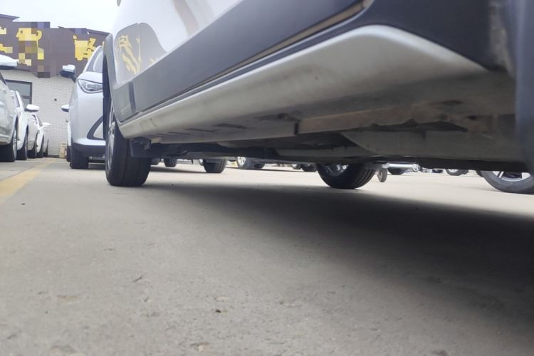 Used Toyota YARiS L Zhi Xuan 2021 X-Trail 1.5L CVT Luxury Edition Right Side Sill
