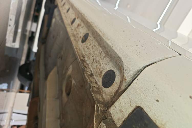 Used Toyota YARiS L Zhi Xuan 2021 1.5L CVT Leading Edition Right Side Sill
