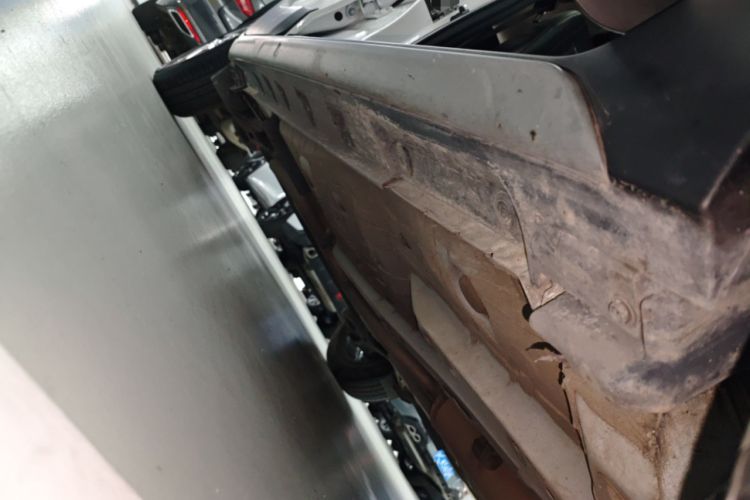 Used Toyota YARiS L Zhi Xuan 2021 X-Trail 1.5L CVT Luxury Edition Right Side Sill