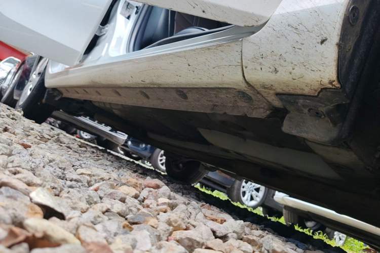Used Toyota YARiS L Zhi Xuan 2021 1.5L CVT Leading Edition Right Side Sill