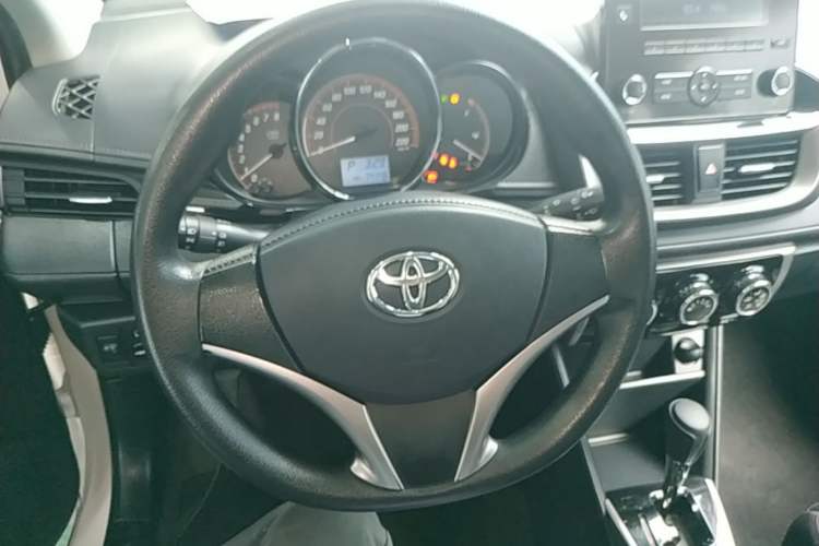 Used Toyota YARiS L Zhi Xuan 2021 X-Trail 1.5L CVT Luxury Edition Steering Wheel