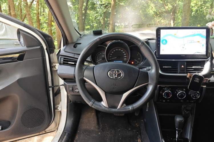Used Toyota YARiS L Zhi Xuan 2021 X-Trail 1.5L CVT Luxury Edition Steering Wheel