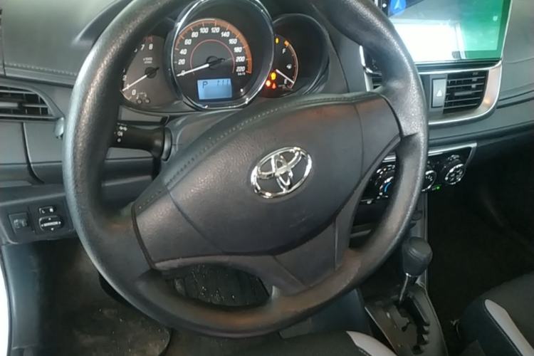 Used Toyota YARiS L Zhi Xuan 2021 X-Trail 1.5L CVT Leading Edition Steering Wheel
