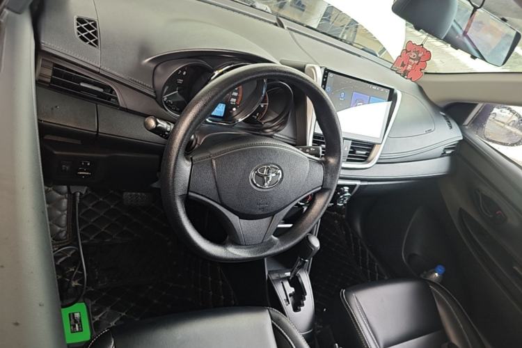 Used Toyota YARiS L Zhi Xuan 2021 X-Trail 1.5L CVT Leading Edition Steering Wheel