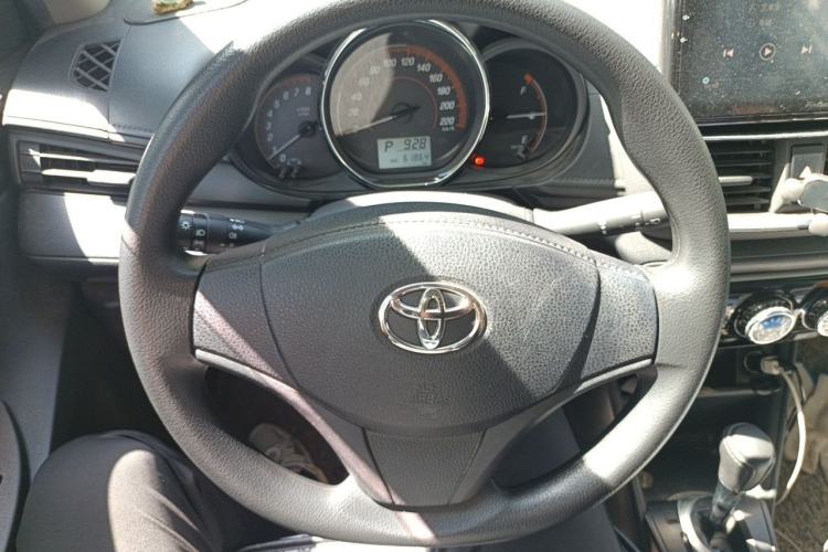 Used Toyota YARiS L Zhi Xuan 2021 X-Trail 1.5L CVT Leading Edition Steering Wheel