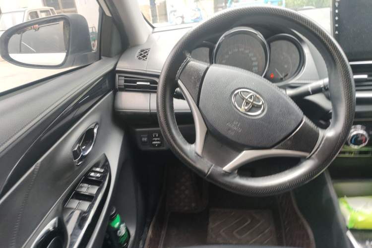 Used Toyota YARiS L Zhi Xuan 2021 X-Trail 1.5L CVT Luxury Edition Steering Wheel