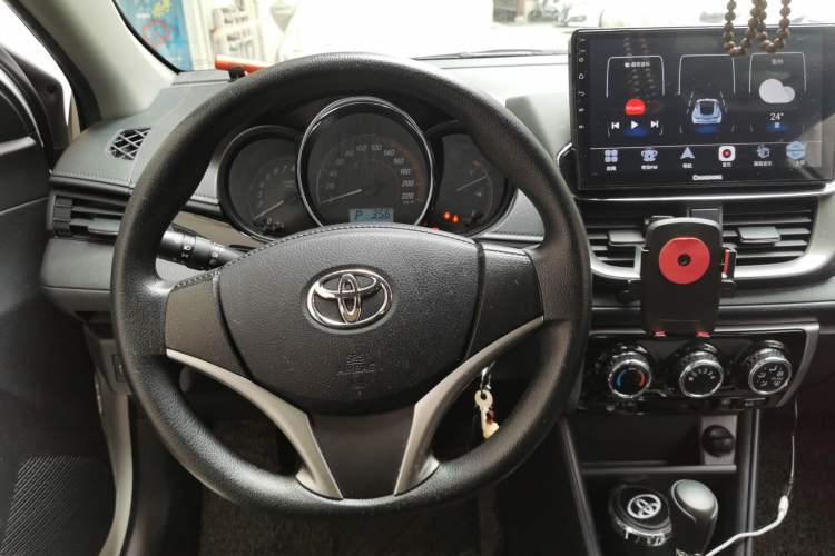 Used Toyota YARiS L Zhi Xuan 2021 X-Trail 1.5L CVT Luxury Edition Steering Wheel