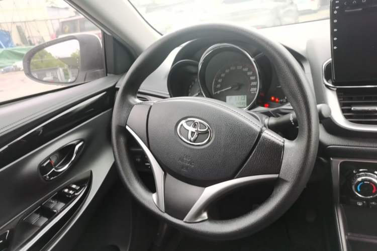 Used Toyota YARiS L Zhi Xuan 2021 X-Trail 1.5L CVT Luxury Edition Steering Wheel