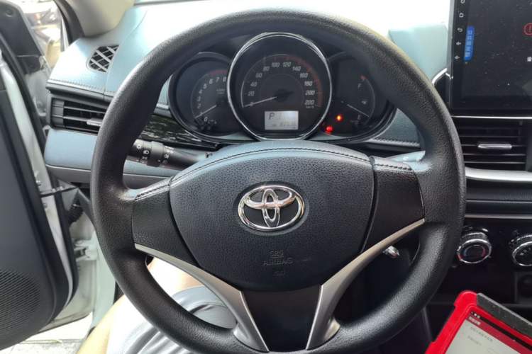 Used Toyota YARiS L Zhi Xuan 2021 X-Trail 1.5L CVT Luxury Edition Steering Wheel