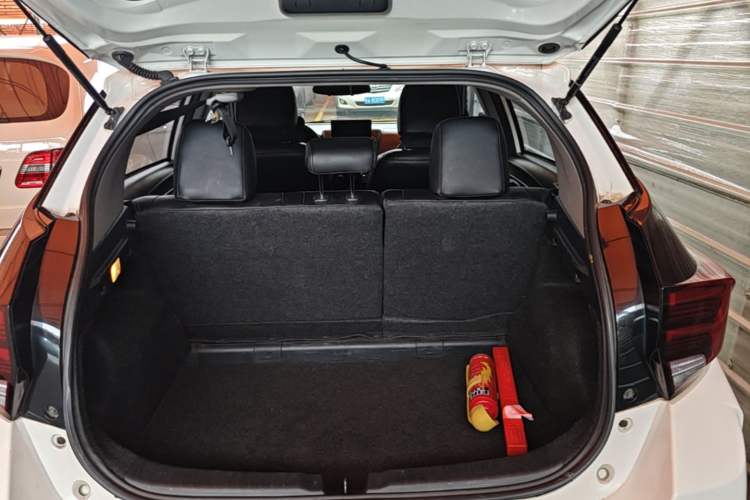 Used Toyota YARiS L Zhi Xuan 2021 X-Trail 1.5L CVT Leading Edition Trunk