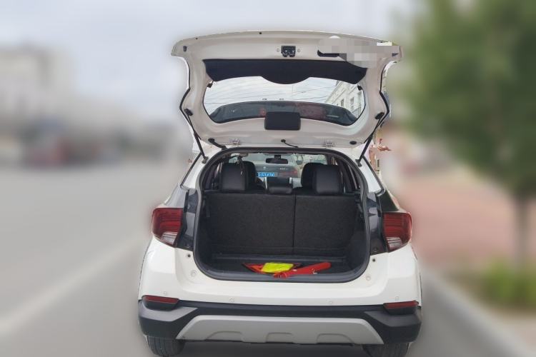 Used Toyota YARiS L Zhi Xuan 2021 X-Trail 1.5L CVT Luxury Edition Trunk