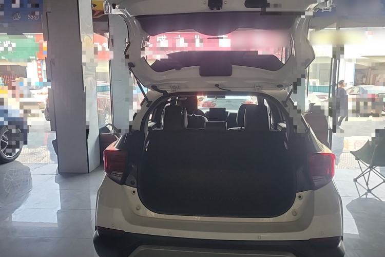 Used Toyota YARiS L Zhi Xuan 2021 X-Trail 1.5L CVT Luxury Edition Trunk