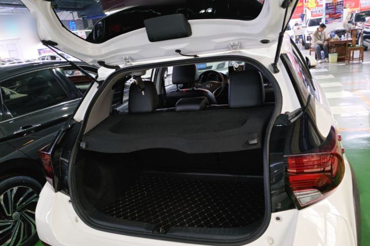Used Toyota YARiS L Zhi Xuan 2021 X-Trail 1.5L CVT Luxury Edition Trunk