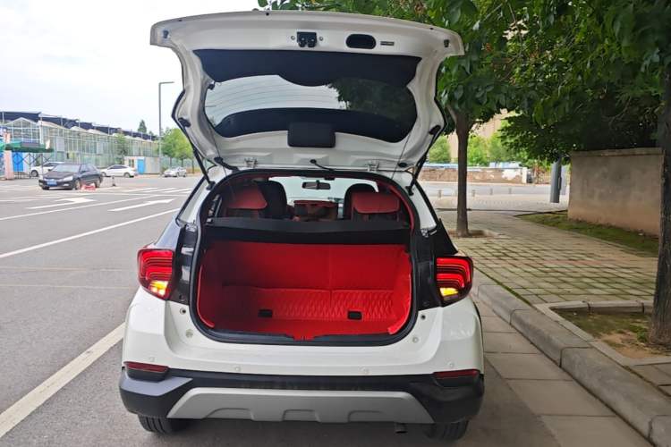 Used Toyota YARiS L Zhi Xuan 2021 X-Trail 1.5L CVT Leading Edition Trunk