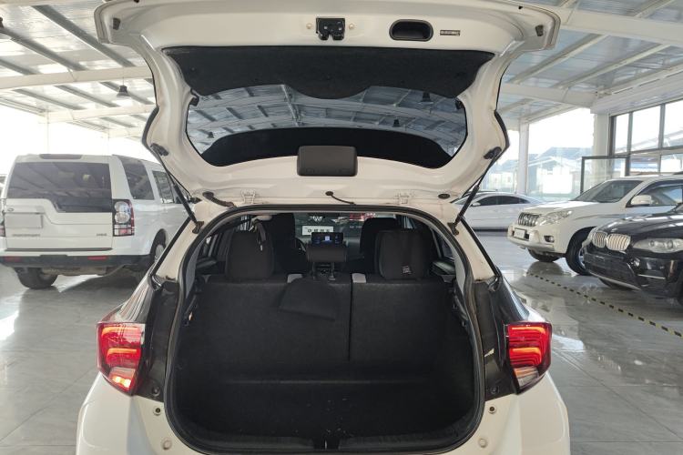 Used Toyota YARiS L Zhi Xuan 2021 X-Trail 1.5L CVT Leading Edition Trunk