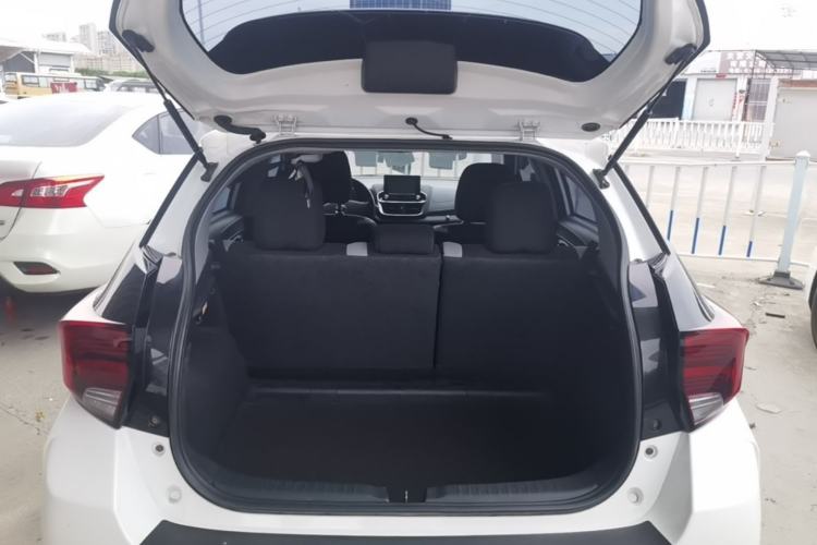 Used Toyota YARiS L Zhi Xuan 2021 X-Trail 1.5L CVT Leading Edition Trunk