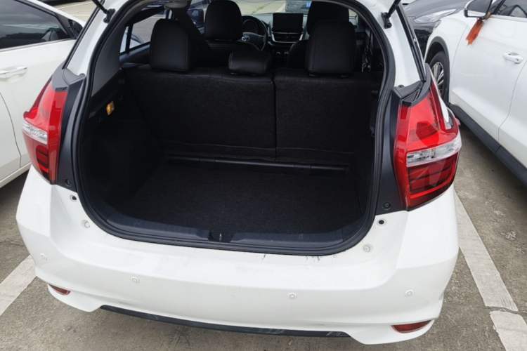 Used Toyota YARiS L Zhi Xuan 2021 1.5L CVT Leading Edition Trunk