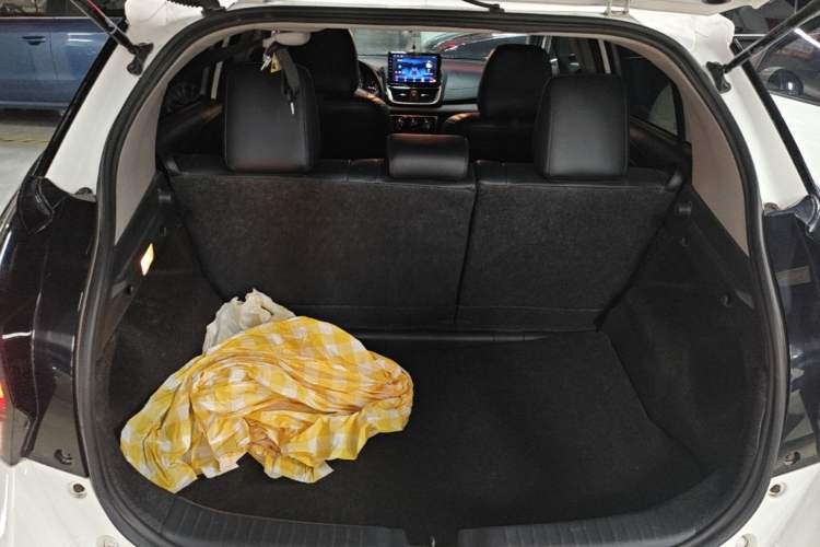 Used Toyota YARiS L Zhi Xuan 2021 X-Trail 1.5L CVT Luxury Edition Trunk