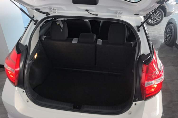 Used Toyota YARiS L Zhi Xuan 2021 1.5L CVT Leading Edition Trunk