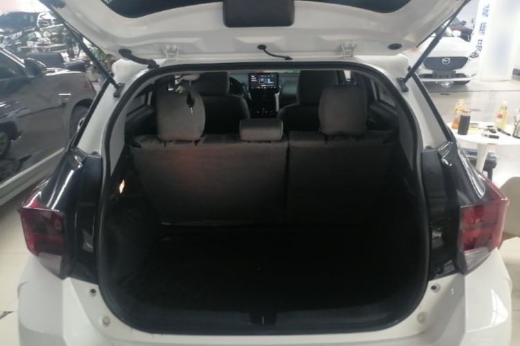 Used Toyota YARiS L Zhi Xuan 2021 X-Trail 1.5L CVT Leading Edition Trunk