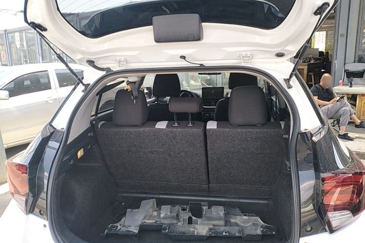 Used Toyota YARiS L Zhi Xuan 2021 X-Trail 1.5L CVT Leading Edition Trunk