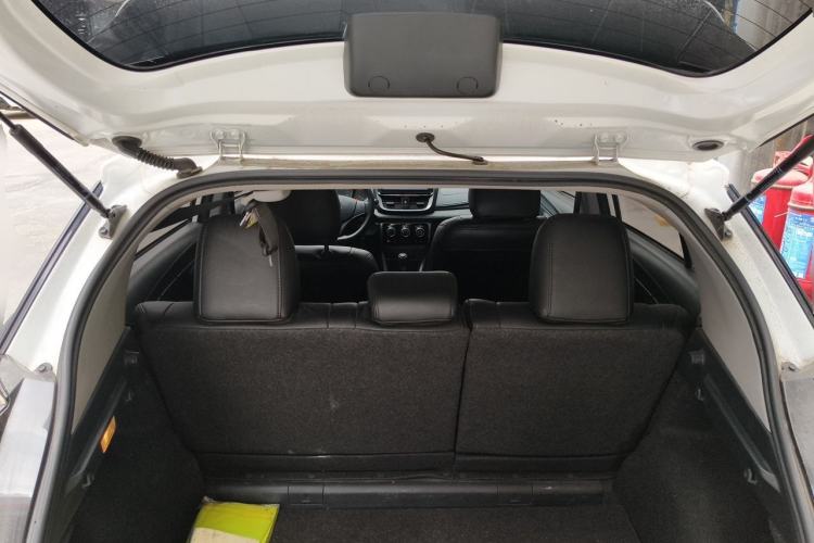 Used Toyota YARiS L Zhi Xuan 2021 X-Trail 1.5L CVT Leading Edition Trunk