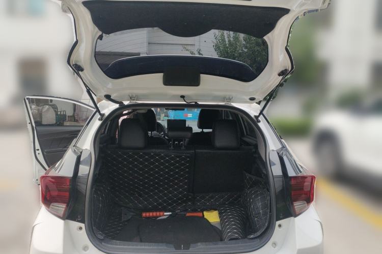 Used Toyota YARiS L Zhi Xuan 2021 X-Trail 1.5L CVT Luxury Edition Trunk