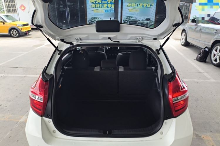 Used Toyota YARiS L Zhi Xuan 2021 1.5L CVT Leading Edition Trunk