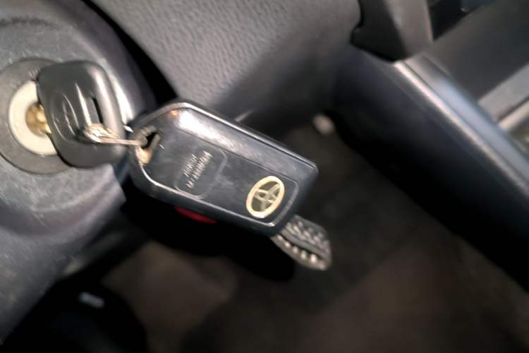 Used Toyota YARiS L Zhi Xuan 2021 1.5L CVT Leading Edition Vehicle Key