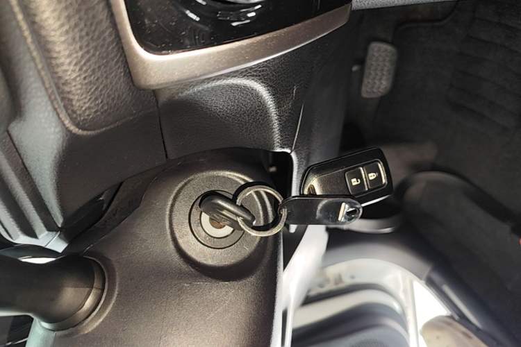 Used Toyota YARiS L Zhi Xuan 2021 X-Trail 1.5L CVT Luxury Edition Vehicle Key