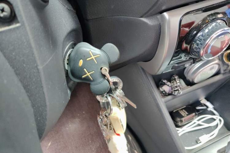 Used Toyota YARiS L Zhi Xuan 2021 X-Trail 1.5L CVT Leading Edition Vehicle Key