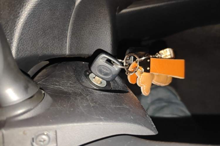 Used Toyota YARiS L Zhi Xuan 2021 X-Trail 1.5L CVT Leading Edition Vehicle Key