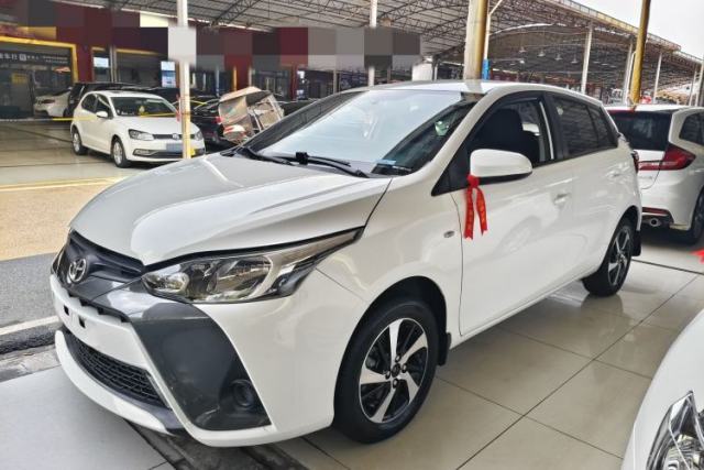 Ojetý Toyota YARiS L Zhi Xuan 2021 1.5L CVT Leading Edition