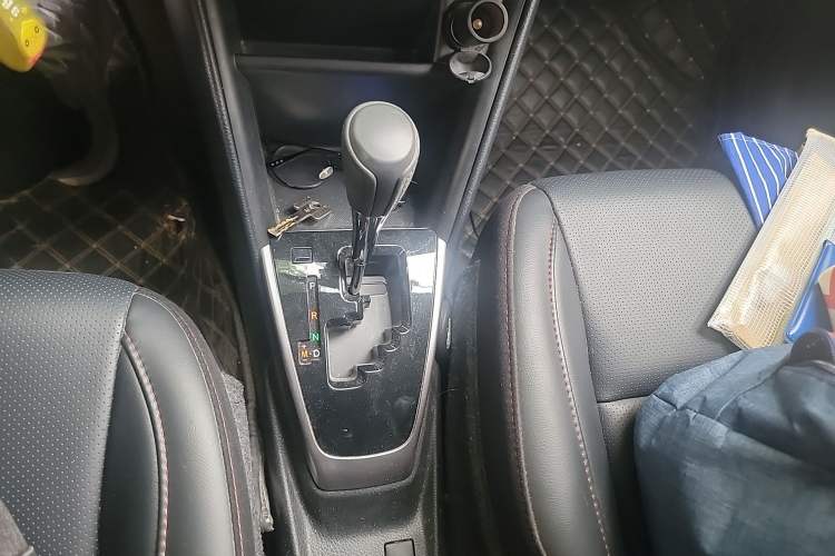 Used Toyota YARiS L Zhi Xuan 2021 X-Trail 1.5L CVT Luxury Edition Gear Lever