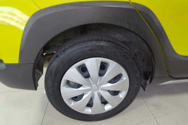 Used Toyota YARiS L Zhi Xuan 2021 X-Trail 1.5L CVT Leading Edition Right Rear Wheel Hub