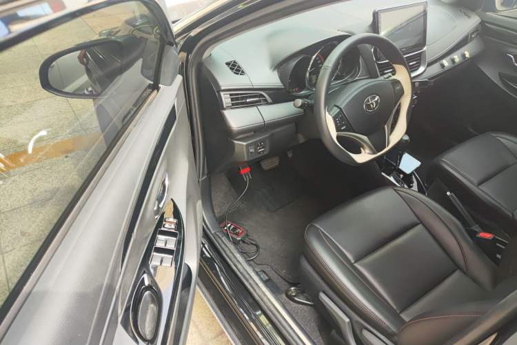 Used Toyota YARiS L Zhi Xuan 2022 X-Trail 1.5L CVT Luxury PLUS Edition Driver Seat