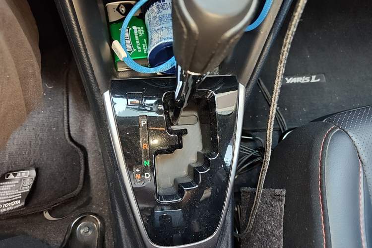 Used Toyota YARiS L Zhi Xuan 2022 X-Trail 1.5L CVT Prestige Edition Gear Lever