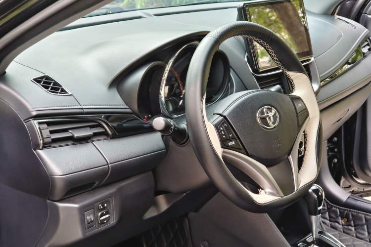 Used Toyota YARiS L Zhi Xuan 2022 X-Trail 1.5L CVT Leading PLUS Edition Interior 12