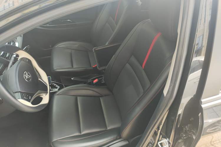 Used Toyota YARiS L Zhi Xuan 2022 X-Trail 1.5L CVT Luxury PLUS Edition Left Front Seat