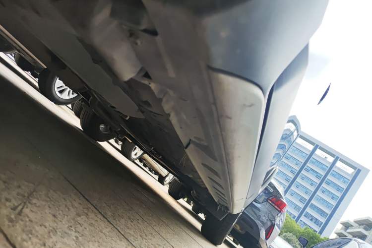 Used Toyota YARiS L Zhi Xuan 2022 X-Trail 1.5L CVT Luxury PLUS Edition Left Side Sill