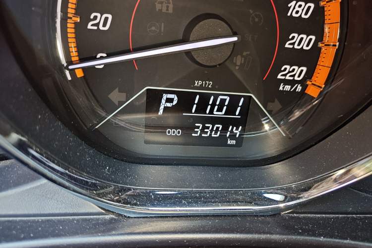 Used Toyota YARiS L Zhi Xuan 2022 X-Trail 1.5L CVT Prestige Edition Odometer Close Up